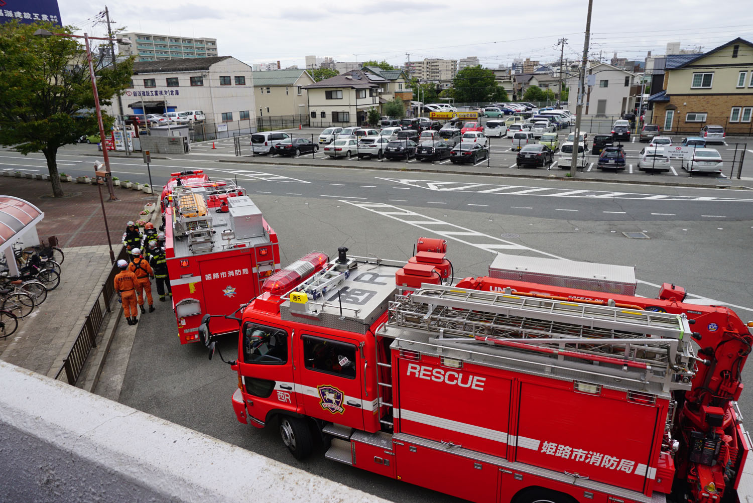 避難訓練コンサートに来た消防車